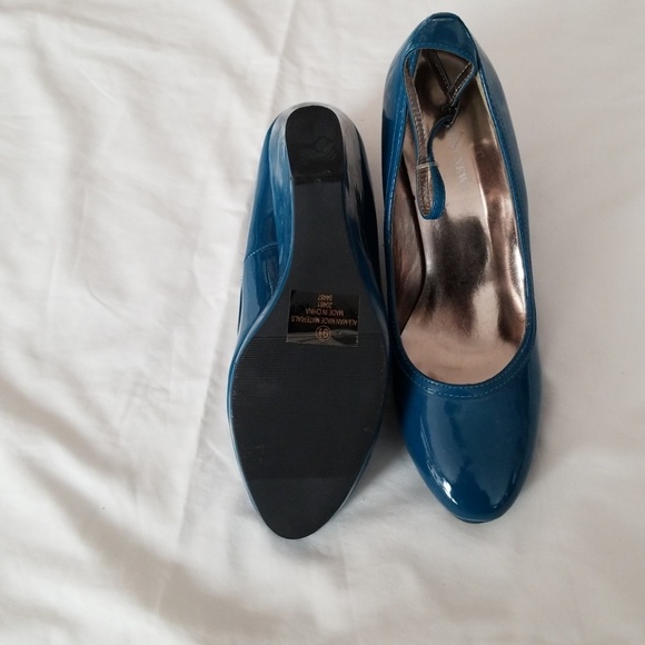 Wedge Shoes - Picture 4 of 4